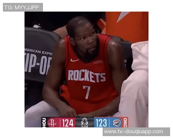 三球首节表现平平全场仅得20分个人秀难掩效率低下的尴尬 三球首节表现平平全场仅得20分个人秀难掩效率低下的尴尬