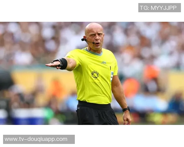 曼城对阵多特的裁判信息揭晓全波兰裁判组主裁马齐尼亚克执法 曼城对阵多特的裁判信息揭晓全波兰裁判组主裁马齐尼亚克执法