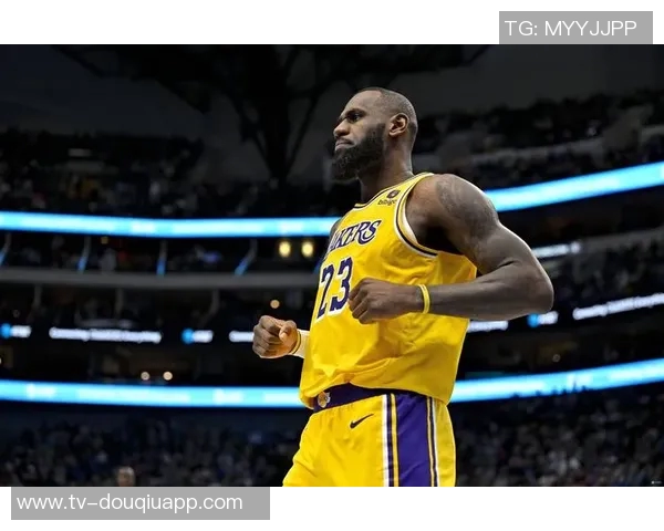 詹姆斯虽非巅峰状态却能显著提升湖人整体实力和竞争力