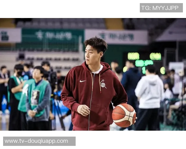 赵睿周琦实力强劲小曾陈盈骏回归助力球队深度提升