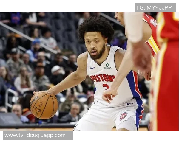 康宁汉姆近期状态火热场均28分助攻数超11次三分命中率接近44